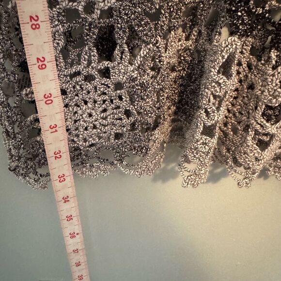 Dolce Cabo Gray Crocheted Tank Top 17PTP no size tag (N31) - Picture 7 of 7